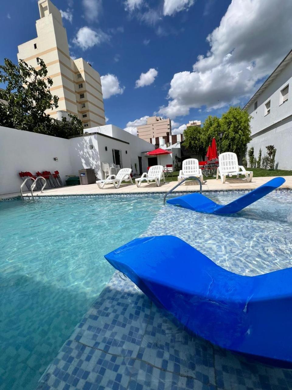 Hotel Trocadero ネコチェア エクステリア 写真